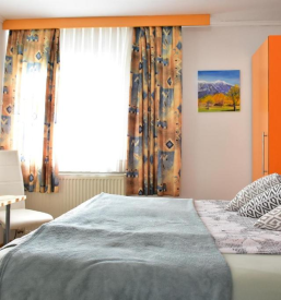 Günstige Zimmer zur Miete in der Nähe von Katarina