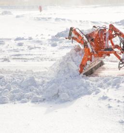 Posipanje dvorišč Ljubljana