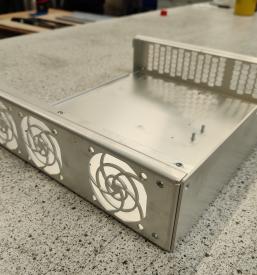 Kvalitetna CNC obdelava kovin Slovenija