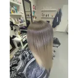 Salon Tina