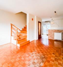 Svetovanje pri nakupu in prodaji nepremičnin v tujini