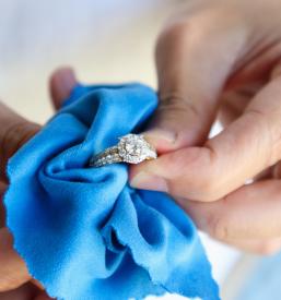 Čiščenje prstanov Slovenija