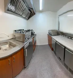Prodaja food truck prikolic Slovenija