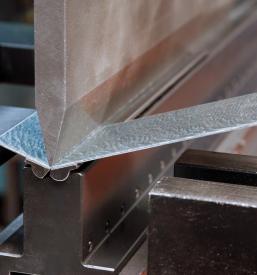 Krivljenje pločevine