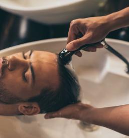 Dober frizerski salon Pivka