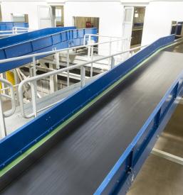 Transportni trakovi za logistiko Slovenija