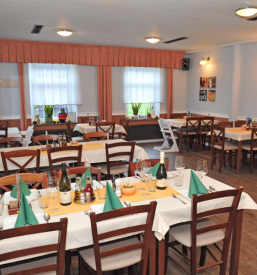 Restavracija a la carte v Tolminu