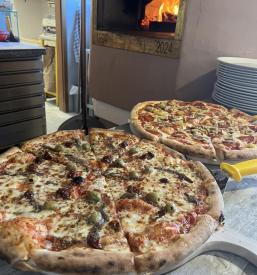 Pizza to go Postojna, Slovenia