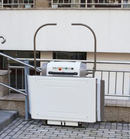 Montaža invalidskih dvigal okolica Ljubljane