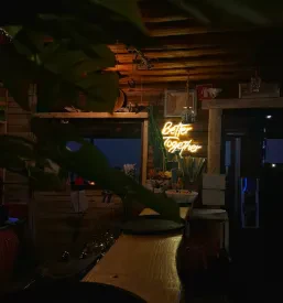 Ugoden grill in jedi z žara Nova Gorica, Goriška