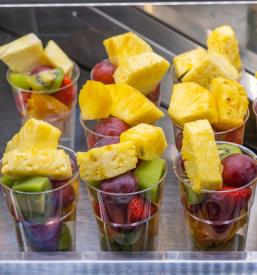 Sadni lončki za catering Ljubljana