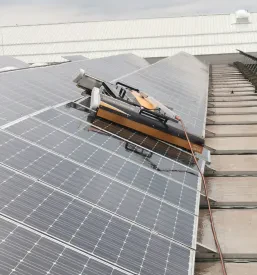Čiščenje sončnih elektrarn Slovenija