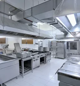 Hitro projektiranje gostinske opreme, postavitev kuhinj in šankov Slovenija