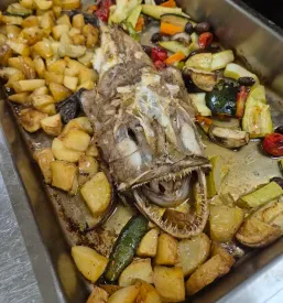 Velika ponudba ribjih jedi Sečovlje