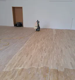 Ugodno polaganje vinila Koroška