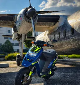 Prodaja nadomestnih motornih delov
