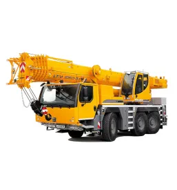 Zmogljivo avtodvigalo Liebherr LTM 1060-3.1 na kolesih, zasnovano za dviganje težkih bremen na gradbiščih in v industriji.