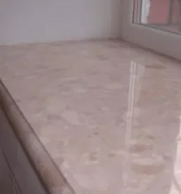 Okenske police iz umetnega kamna Koper, Primorska