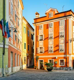 Ugoden najem apartmaja v centru Izole