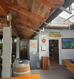 Campingplatz und Bar in Goriška