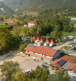 Campingplatz und Bar