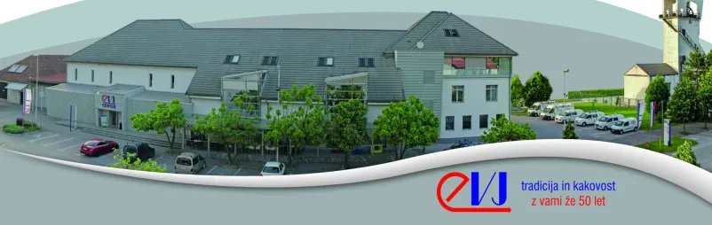 Sodobni poslovni prostori in ekipa EVJ Elektroprom Ekipa podjetja EVJ Elektroprom v sodobnih poslovnih prostorih, pripravljena na strokovno Montaža klima naprav po Sloveniji.