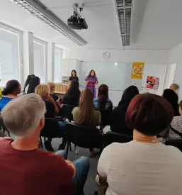 Različne aktivnosti za izobraževanje odraslih v Lendavi, ki ga organizira Ljudska univerza.