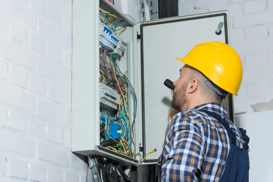 5 najboljših električarjev v Kopru